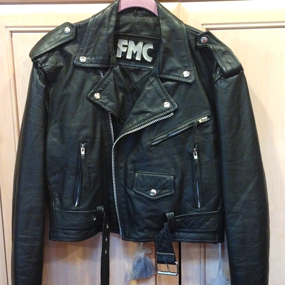 FMC Jackets & Blazers - 🔥🖤 FMC Black Cropped Style Leather Biker Jacket Vintage Y2K